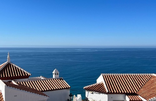 Urbanizacion Ladera del Mar Apartment | Spectacular panoramic sea view in Nerja. Sun from sunrise to sunset.