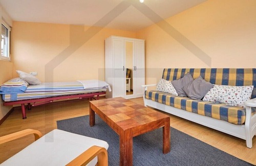 Gijon-Este Apartment | Spectacular penthouse a stone's throw from Gijón c