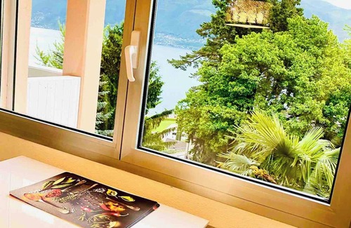Brissago Apartment | Spectacular Penthouse With Lake Views in Central Brissago