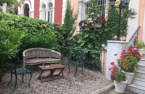 Dreta de l'Eixample House | Spectacular townhouse in the city center. Best location, luxury and privacy