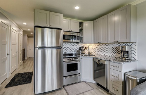 Hilton Head Island Condo | Spectacular Oceanfront Views! Steps to the Sand and Coligny