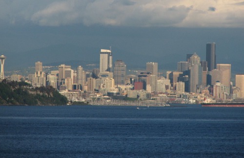 Rollingbay Apartment | Spectacular views of Puget Sound, Mt. Baker, Cascade Mountains to Seattle!