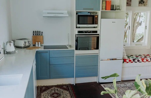 Mount Clarence House | Spectacular views, charming cottage | Pinnaroo