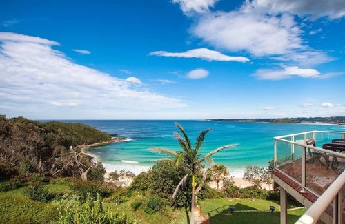 Mollymook Beach House | Spectacular Views Sum