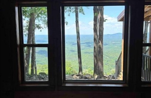 Jasper Cabin | Spectacular View of Arkansas Grand Canyon, Sleeps 8 “No Pets Allowed “