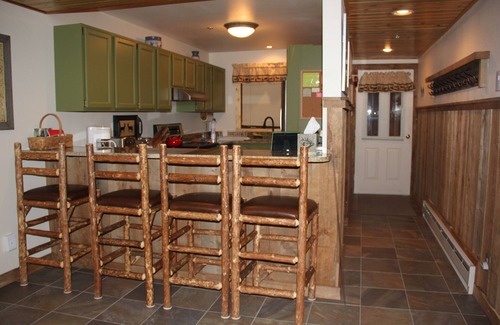 Big Sky Condo | SPECTACULAR VIEW of Big Sky-Hot Tub & Fireplace-1/2 Mile on Free Shuttle to Mtn.