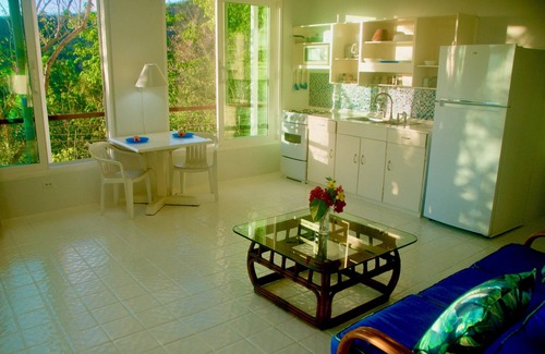 Estate Enighed Apartment | Spectacular Views Day and Night from Private Treetop Apartment