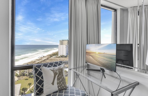 Destin Condo | Spectacular views of the Gulf and Emerald coast - 16th floor