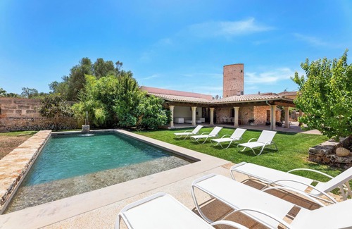 Sencelles Villa | Spectacular Villa built in 1784 fully restored and equipped. Come and enjoy paradise.