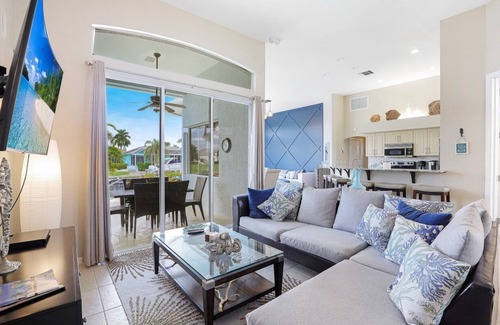 Marco Island House | Spectacular waterfront home w/pool, spa & dock
