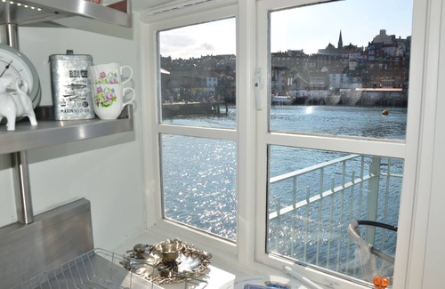 Whitby Cottage | Spectacular Waterfront Location with Balcony