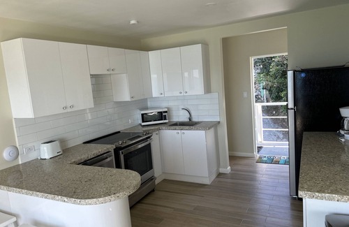 West End House | Spectacularly located beach front Spring Tide @ The Tides at Little Apple Bay