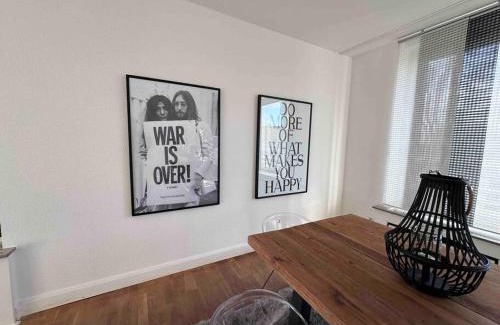 Golzheim Apartment | Spectecular Rhineview Fair Parking Luxury 12 Pers