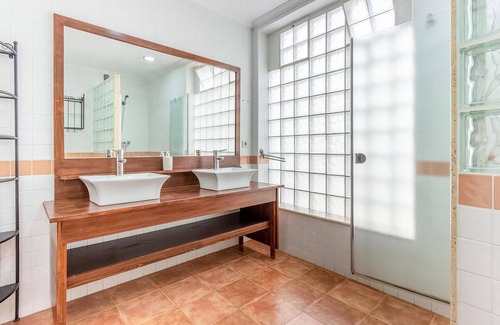 Los Arenales del Sol House | Spend a relaxing time in this cozy vacation home with pool.
