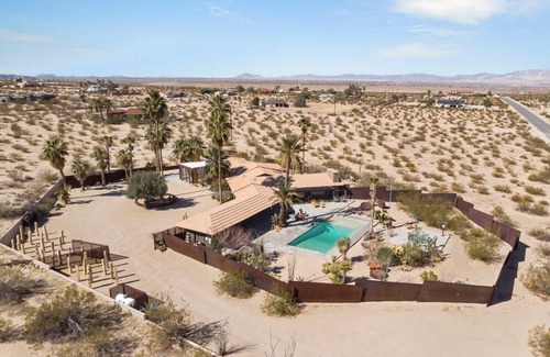 Twentynine Palms House | Spend Fall in the Desert! Unique Ranch Near Joshua Tree National Park with Private Pool!