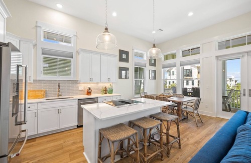 Cape San Blas House | Spend Fall with Us! Community Pools and Amenities! Pet Friendly! Gulf and Bay Access!