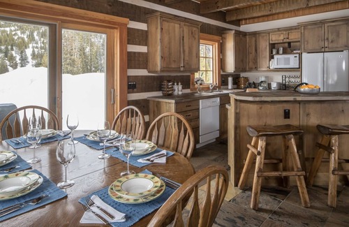 Big Sky House | Spend Summer in Big Sky! Private Mountain Haven with Sweeping Views, and Hot Tub