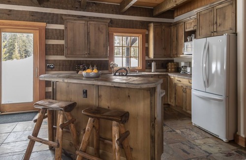Big Sky House | Spend Summer in Big Sky! Private Mountain Haven with Sweeping Views, and Hot Tub