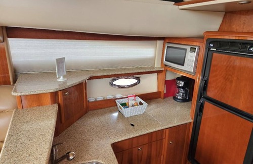 Waterfront Bed & Breakfast | Spend the Night on a Yacht!