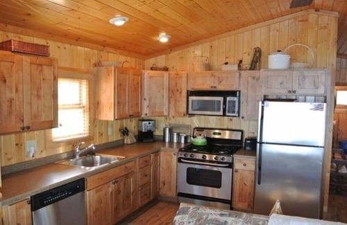 Rhinelander Cabin | Spend your Vacation Sleeping right on the shore of Beautiful Star Lake!