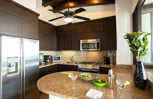 Romantic Zone Condo | SPH5 Large & Luxurious 2Bedroom Penthouse with Ocean View in the Romantic Zone