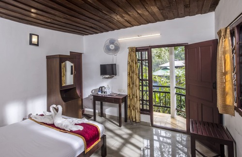 Nullatanni Hotel | Spice Jungle Resort