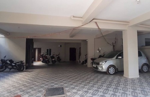 Hyderabad Apartment | Spicious 1BHK FLATnWe are giving flat for short days rent