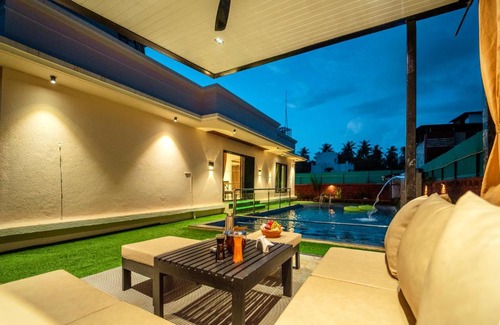 Nagaon Villa | Spicy Mango Blue Lotus Villa - Luxurious Villa Near Nagaon Beach Alibag