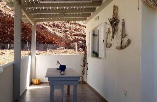 Apollonas Apartment | Spilios House