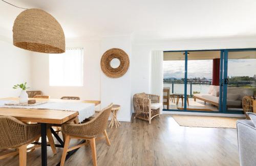 Forster Apartment | Spinnaker 201