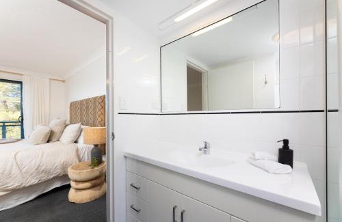 Forster Apartment | Spinnaker 201