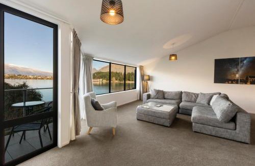 Queenstown Apartment | Spinnaker Bay - Lakeview Apartments