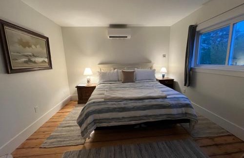 Phippsburg House | Spinneys Guesthouse & Beach Cottages