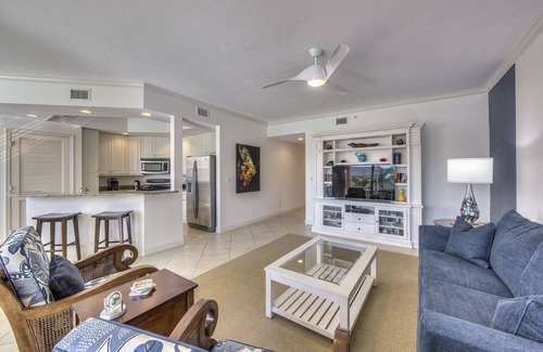 Bonita Shores Condo | Spiral staircase will take you to the resort pool.