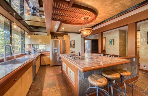 Alpine Meadows House | Spire Chalet at Alpine Meadows - 4BR 4.5 BA W/Hot Tub & Ski Shuttle