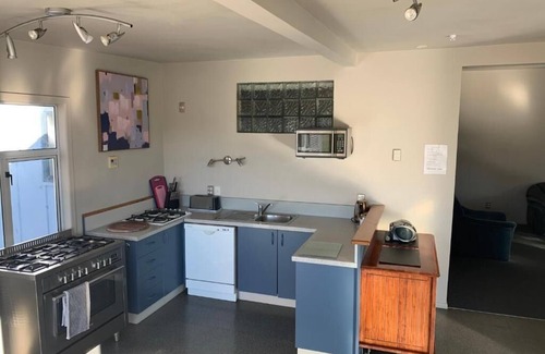 Yaldhurst Cabin | Spires Barn Lodge