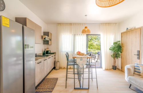 Las Terrenas Apartment | Spirint of Terrena 3BR Relax Villa with Private Jacuz, ocean view,Bbq,beach 500m