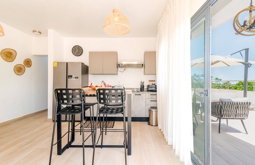 Las Terrenas Apartment | Spirint of Terrena 3BR Relax Villa with Private Jacuz, ocean view,Bbq,beach 500m