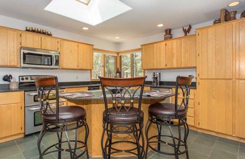 Flagstaff Cabin | Spirit Hollow Retreat on 2.5acres . Fire pit, pool table, large deck