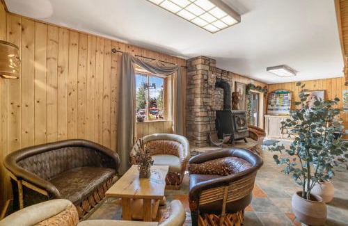 Grand Lake Hotel | Spirit Lake Lodge