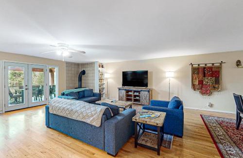 Spirit Lake House | Spirit Lake Serenity
