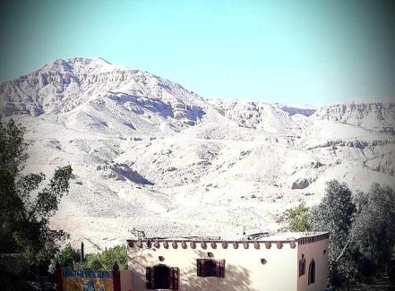 Luxor Apartment | Spirit of the Mountain House