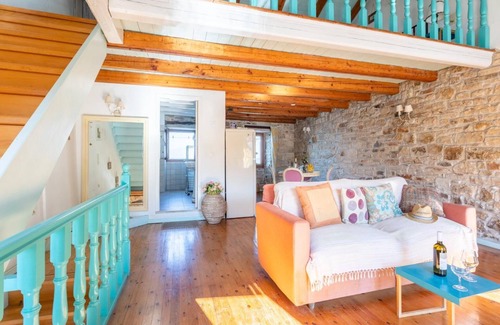 Longos Apartment | Spiros Jetty House - One Bedroom Apartment, Sleeps 4