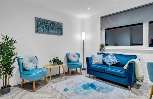 Central Aberdeen Apartment | Spital Stay - SJA Stays - Modern 3 Bed Apartment