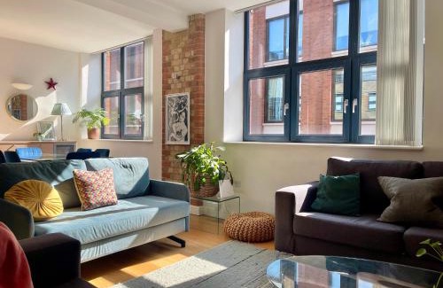 Spitalfields Apartment | Spitalfields Sanctuary 2 Bed 2 Bath 100sqm Aprt