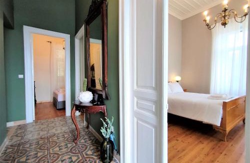 Steniai House | Spiti Sea View Neoclassical House in Stenies