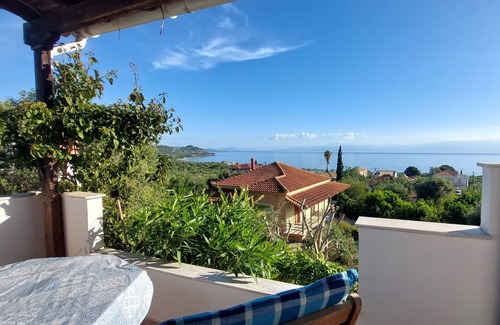 Pylos-Nestoras House | Spiti Ursula - Ihr Traumurlaub mit Meerblick in Agia Triada Nähe Koroni