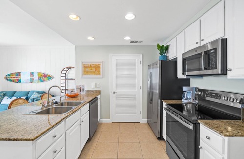 West Panama City Beach Condo | Splash Resort 1504E - Beachfront, Pools, Waterpark, Lazy River, Free Activities