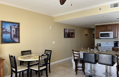 West Panama City Beach Condo | Splash Resort 1904W, Free Beach Chairs and Umbrella Mar to Oct.