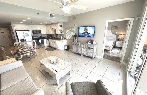 West Panama City Beach Condo | SPLASH RESORT 9th flr 2/2 Gulf Front Luxury, Kids Waterpark, Free Beach Chairs